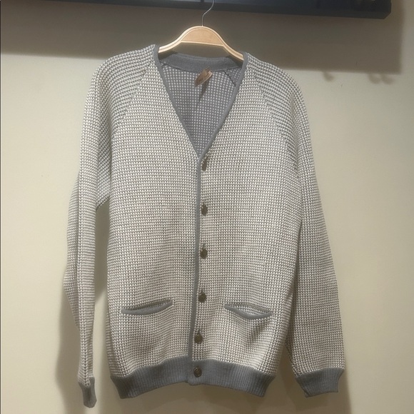 Lemar of canada Other - Gray Button-Up Men's or women’s sweater vintage